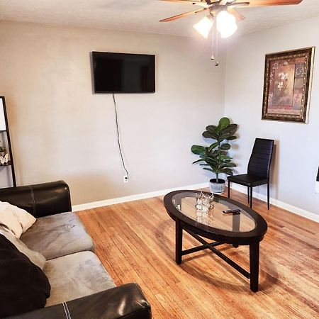 Quiet Comfort Room Near Shopping And Attractions فاييتفيل، كارولاينا الشمالية المظهر الخارجي الصورة